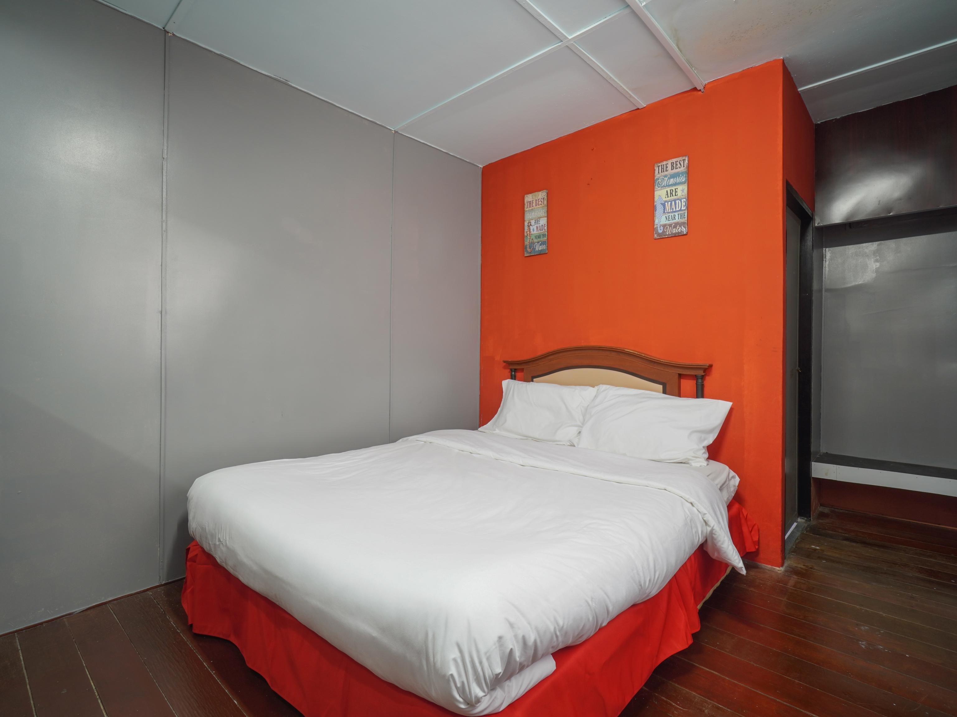 Oyo 89646 Panvill Resort Kampung Teluk Nipah Buitenkant foto